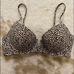 Shade & Sore Push-up Bikini Top